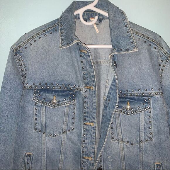 Free People Studded Distressed Jean Jacket Small - Picture 5 of 7
